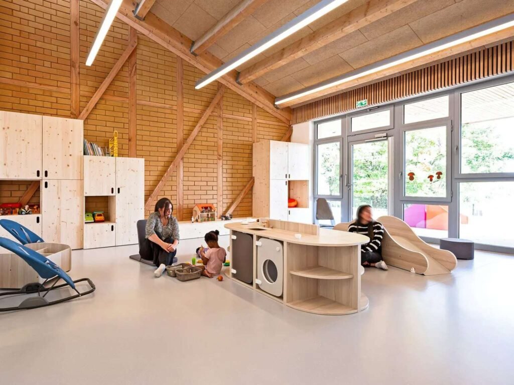 SPC Flooring for Schools and Kindergartens Meeting Safety, Anti-Slip, and Indoor Air Quality Requirements in Public Projects