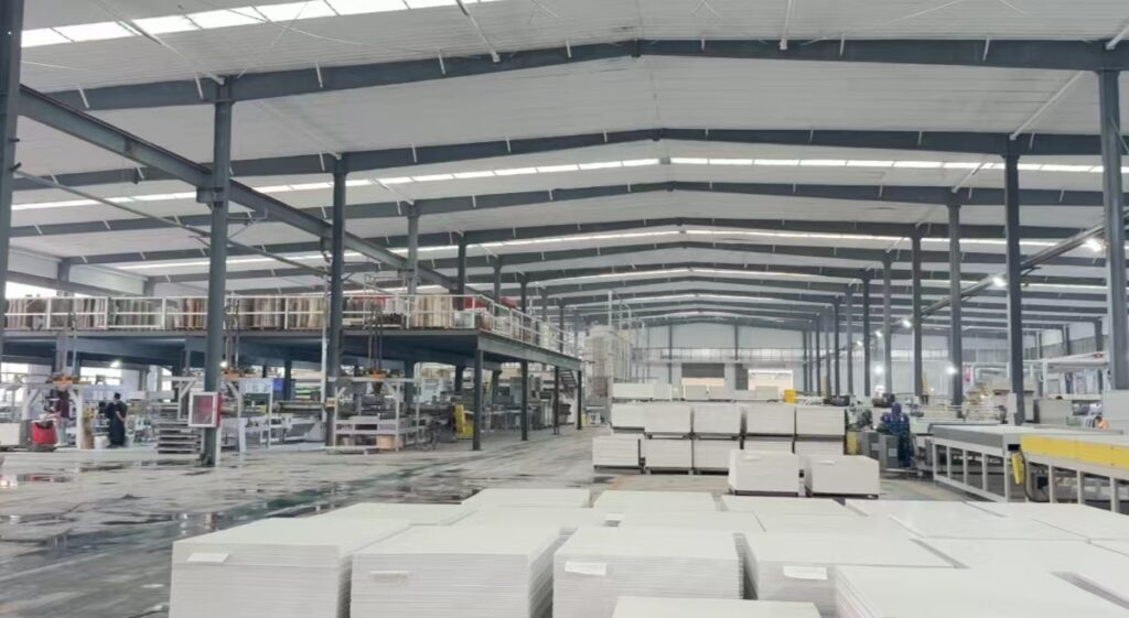 What Makes a Reliable SPC Flooring Manufacturer