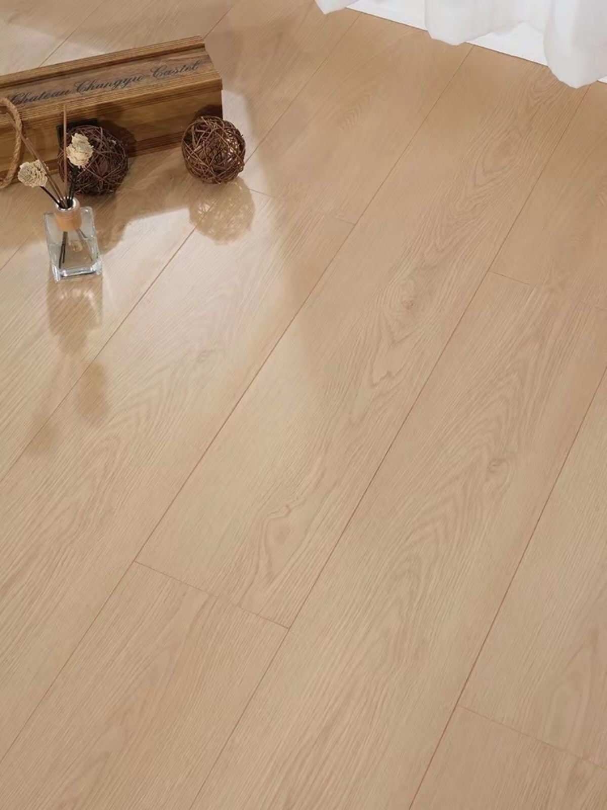 How Is Decorative Paper Prepared for Laminate Flooring Melamine Impregnation