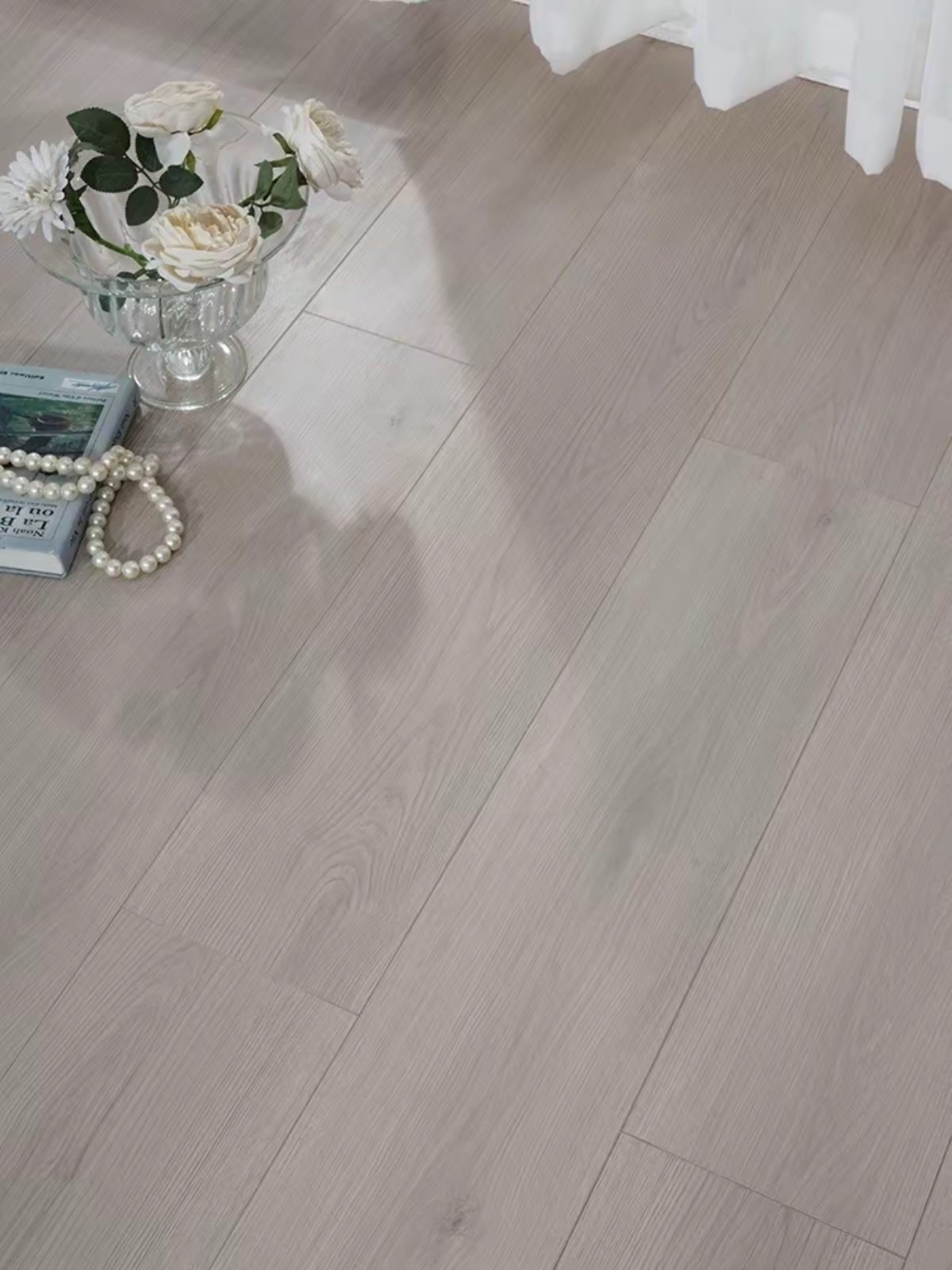 How Is Laminate Flooring Overlay Paper Manufactured Resin Impregnation, Abrasion Particles